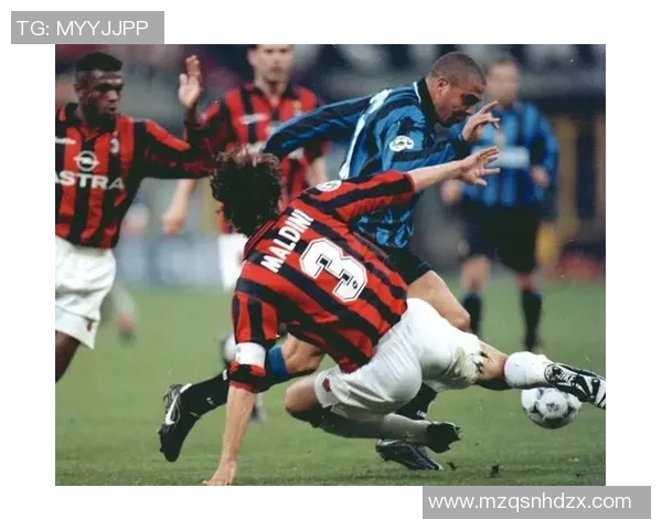 马尔蒂尼坚定支持意大利队进军世界杯坚决不加盟米兰以外球队